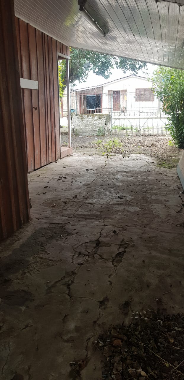 TERRENO NO PATRONATO RUA DOS LÍRIOS / ACEITA PERMUTA  POR APARTAMENTO