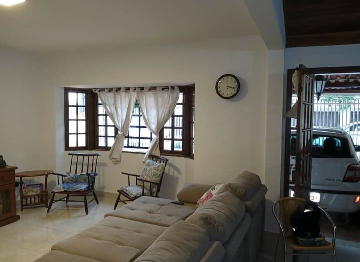 Casa a venda localizada no bairro Center Ville em Arujá-SP!