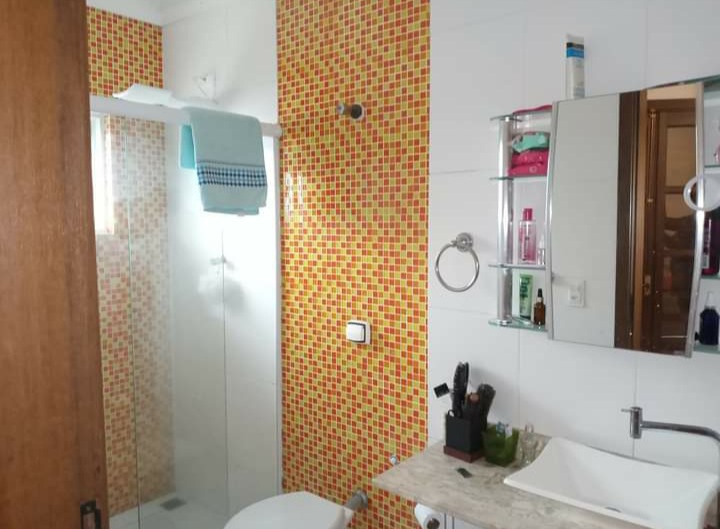 Casa a venda localizada no bairro Center Ville em Arujá-SP!