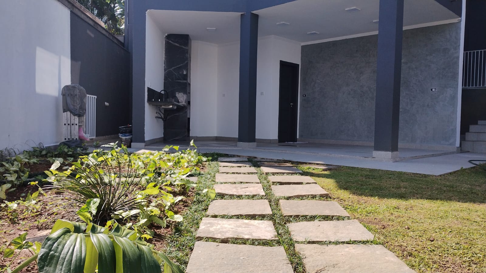 Casa para venda ou locação localizado no condomínio Arujá V em Arujá-SP!