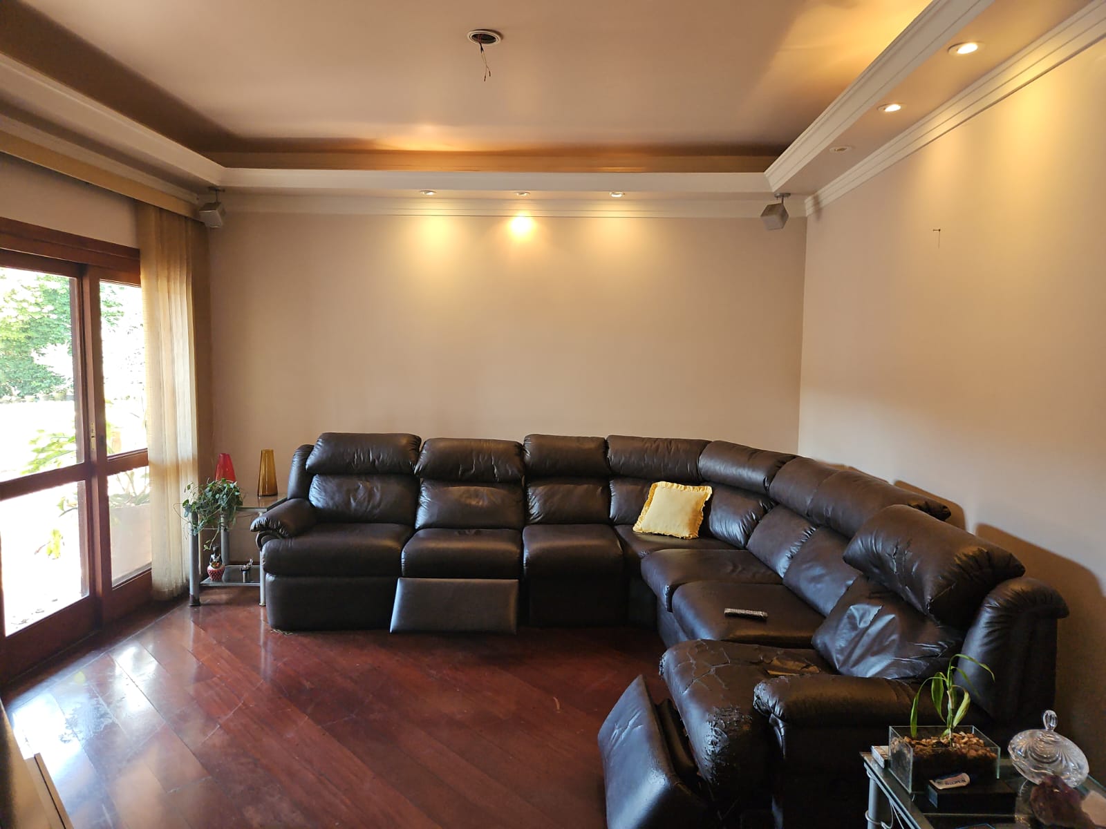 Casa a venda localizada no condomínio Hills III em Arujá-SP!