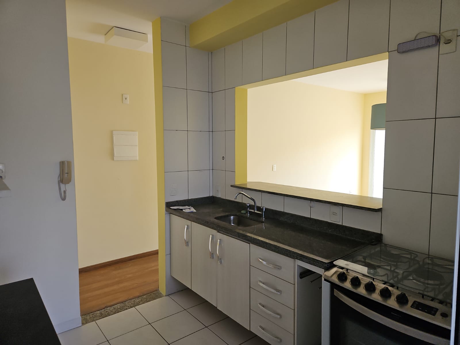 Apartamento para locação localizado no condomínio Edifício Amarílis em Arujá-SP