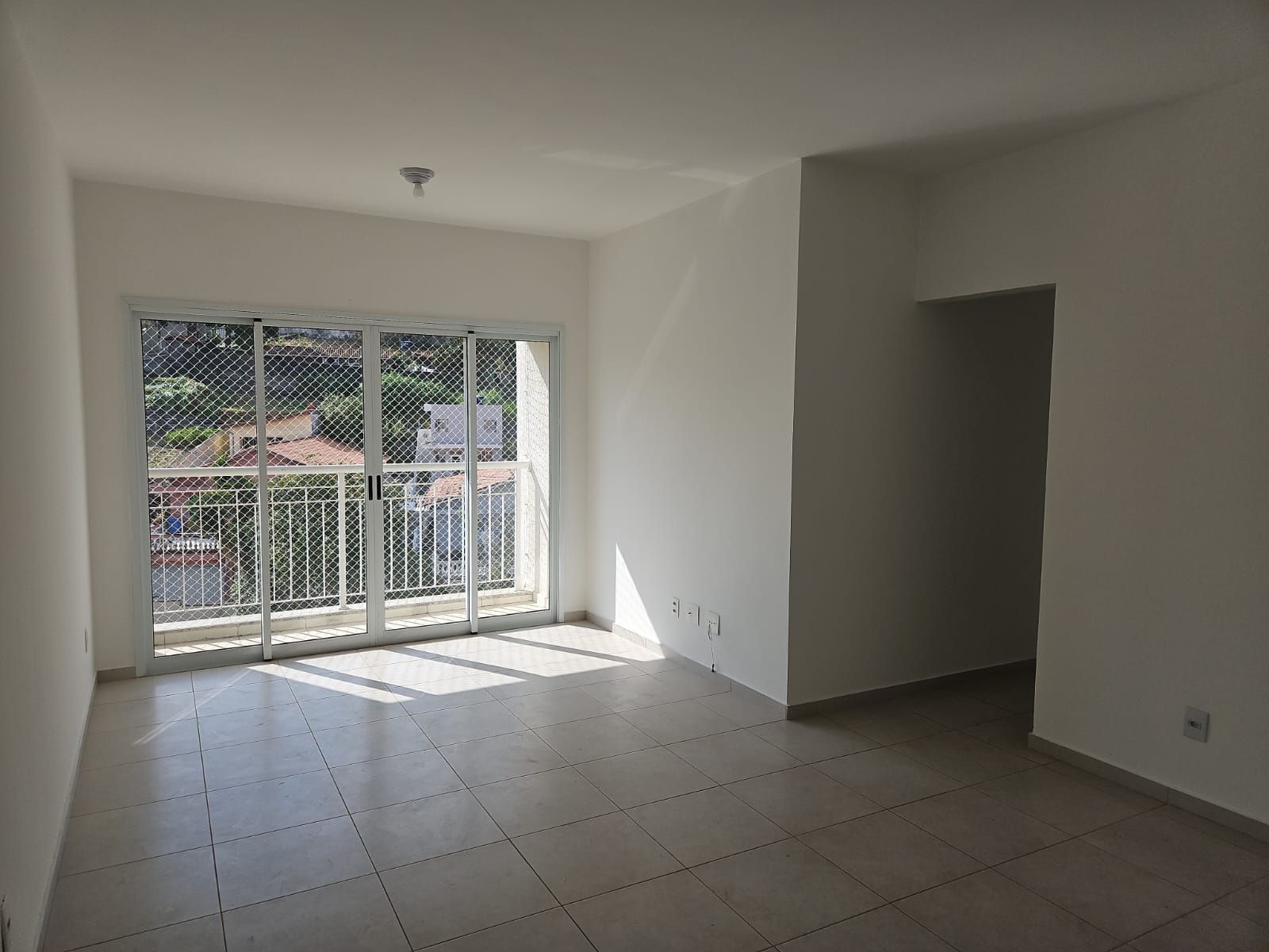 Apartamento  para locação loacalizado no Edifício Amarílis em Arujá-SP