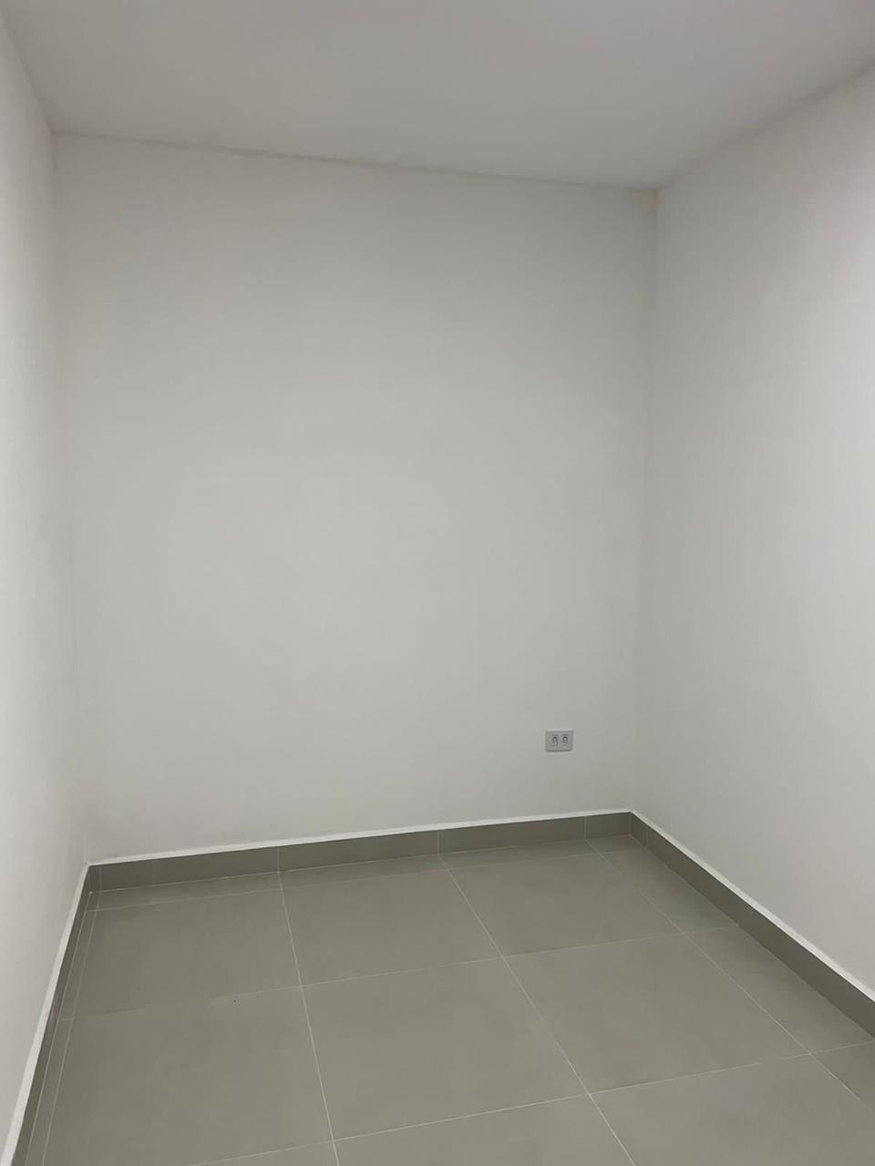 Casa a venda localizada no bairro Jordanopollis em Arujá-SP!