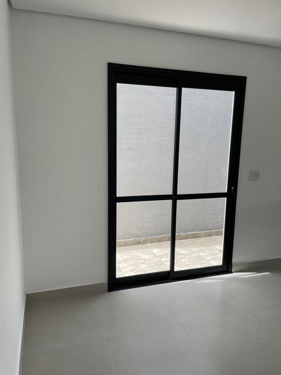 Casa a venda localizada no bairro Jordanopollis em Arujá-SP!