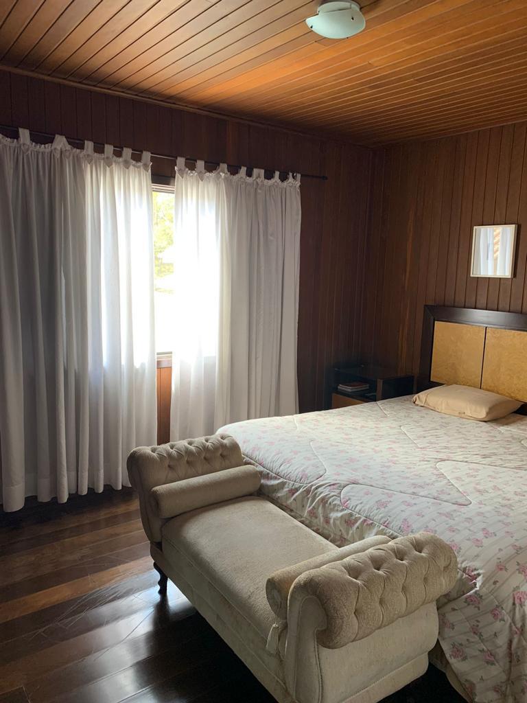 Casa a venda localizada no condomínio Aruja V em Arujá-SP!