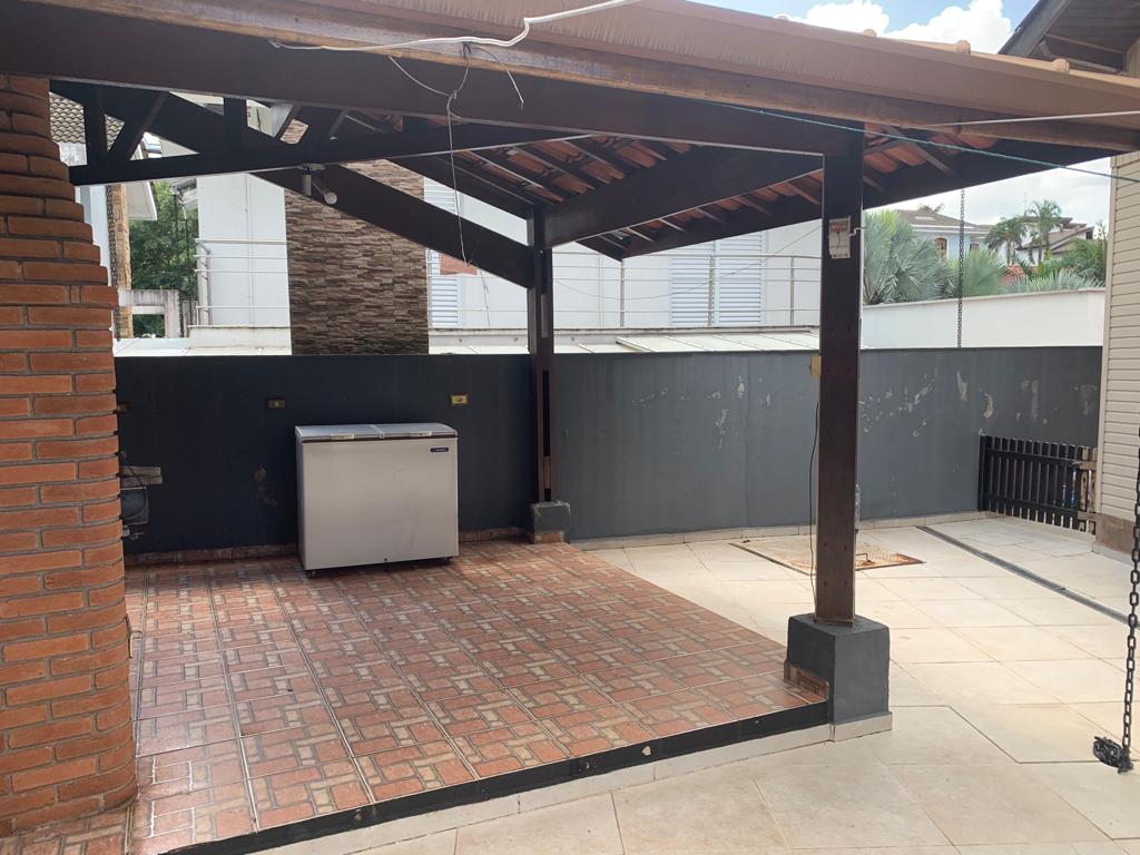 Casa a venda localizada no condomínio Aruja V em Arujá-SP!