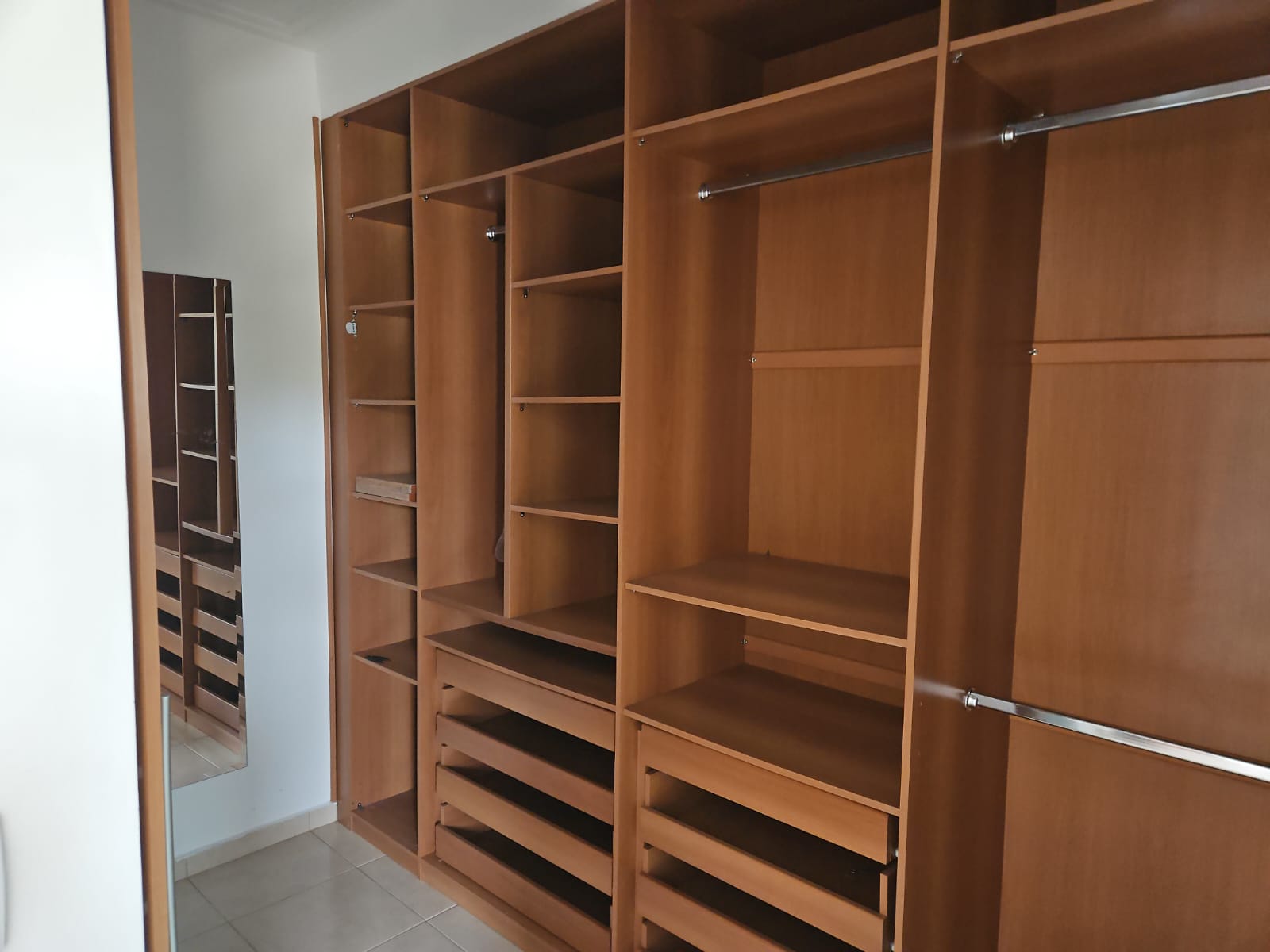 Casa para locação localizada no bairro Fontes  em Arujá-SP!