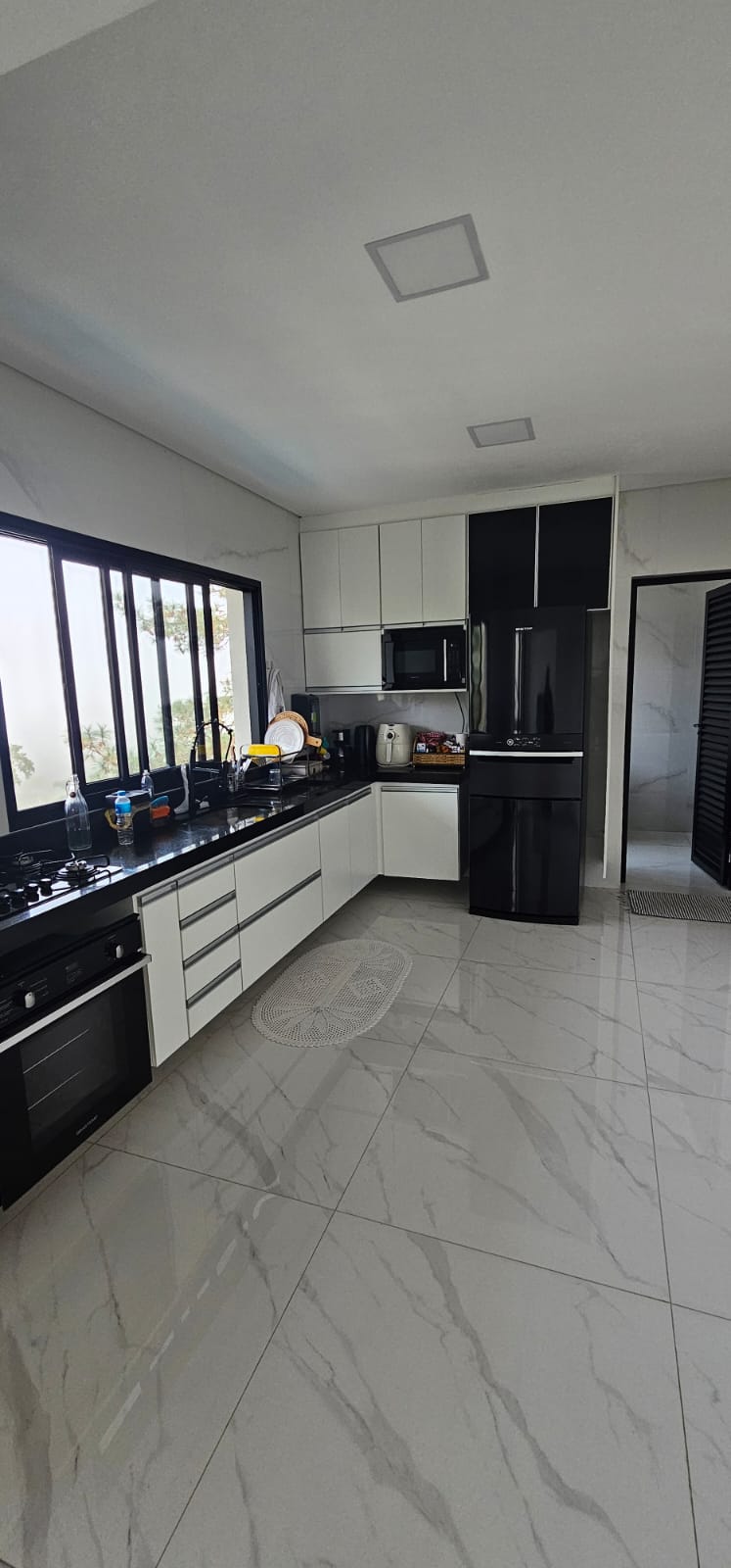 Casa a venda localizada no condomínio Arujá Hills III em Arujá - SP!