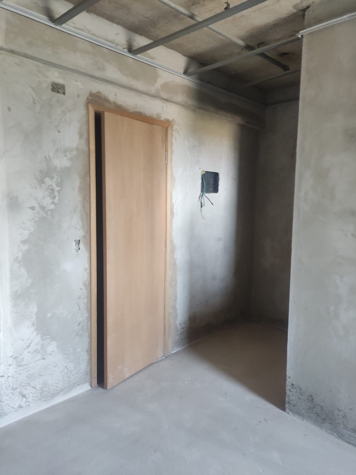 Studio com 1 quarto e 1 banheiro a venda- Jordanopolis Arujá-SP