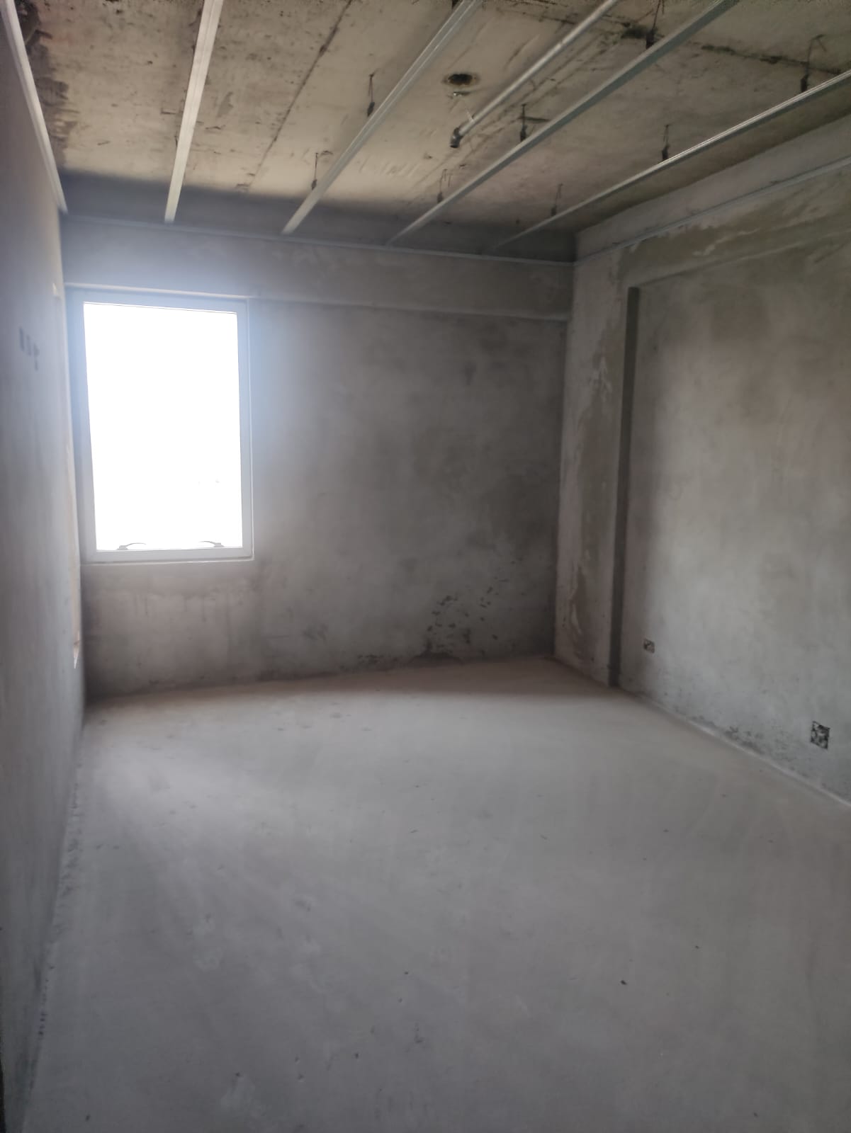 Studio com 1 quarto e 1 banheiro a venda- Jordanopolis Arujá-SP
