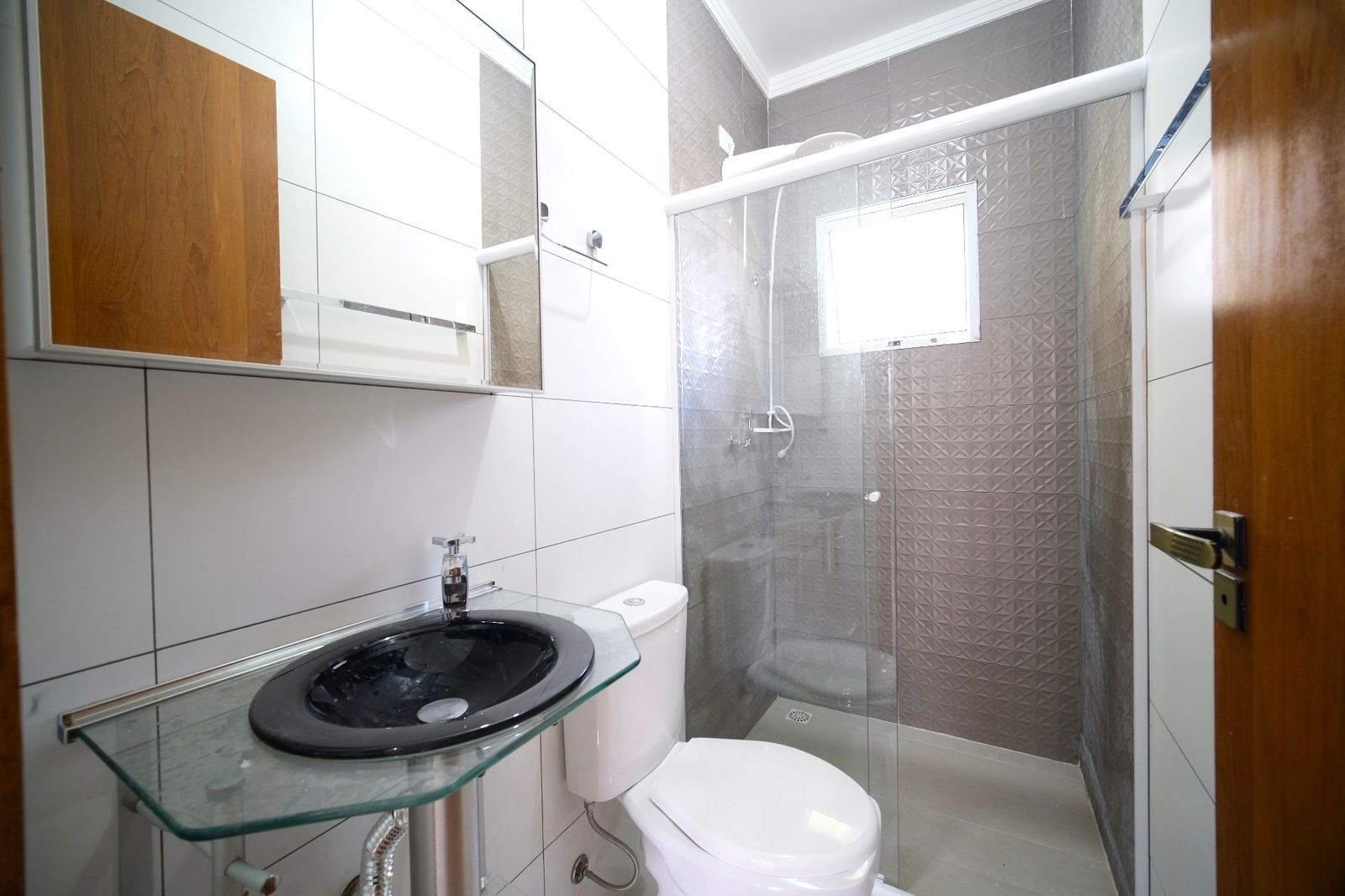 Studio mobiliado com 1 quarto e 1 banheiro para locação, 44m2 - Mirante - Arujá-SP