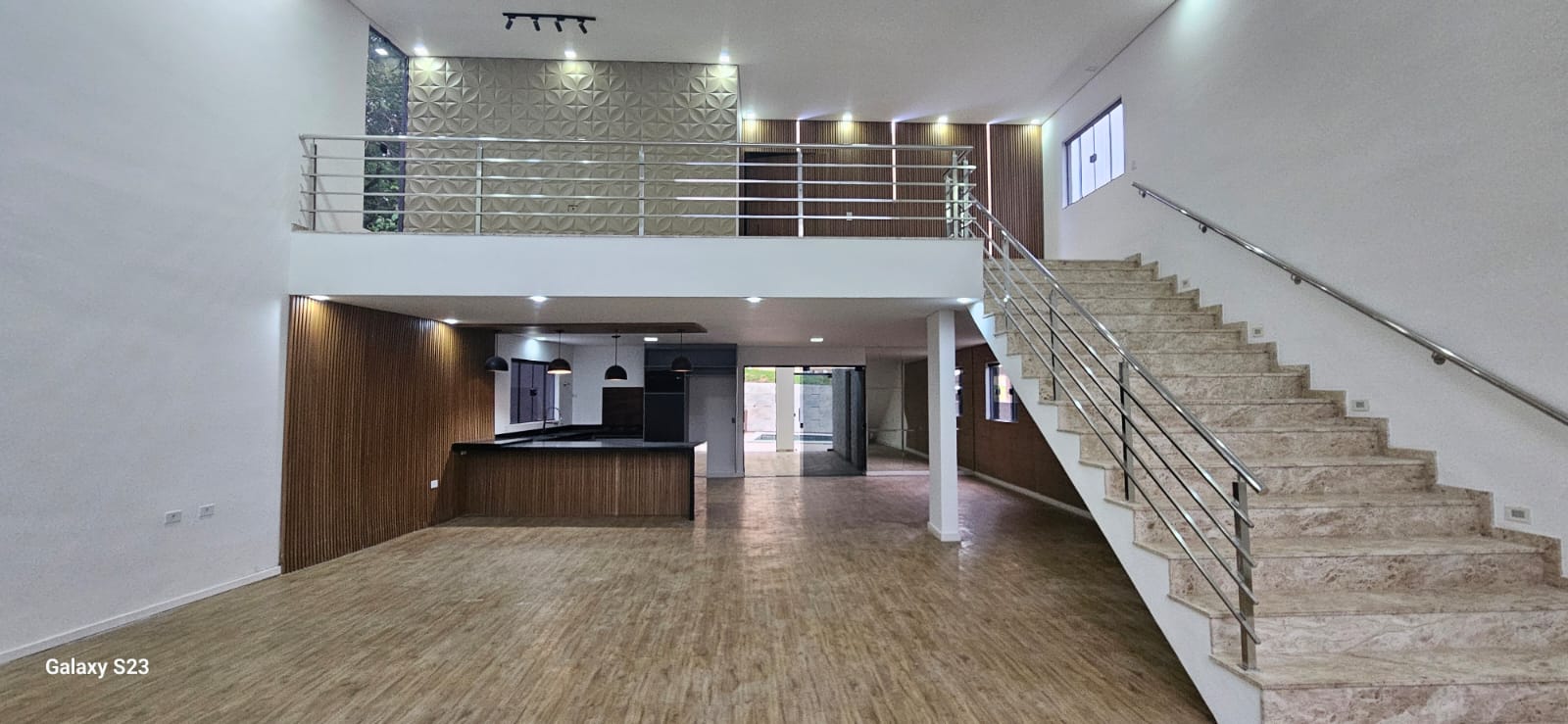 Venda de Casa em Condomínio com 3 Suítes no Residencial Arujá Ville, Arujá - SP