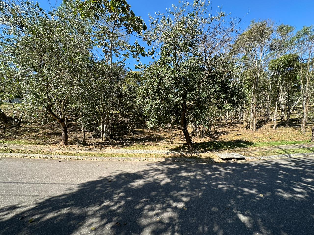 Terreno/Lote a venda com  1300m2 - Residencial Reserva Ibirapitanga Santa Isabel -SP