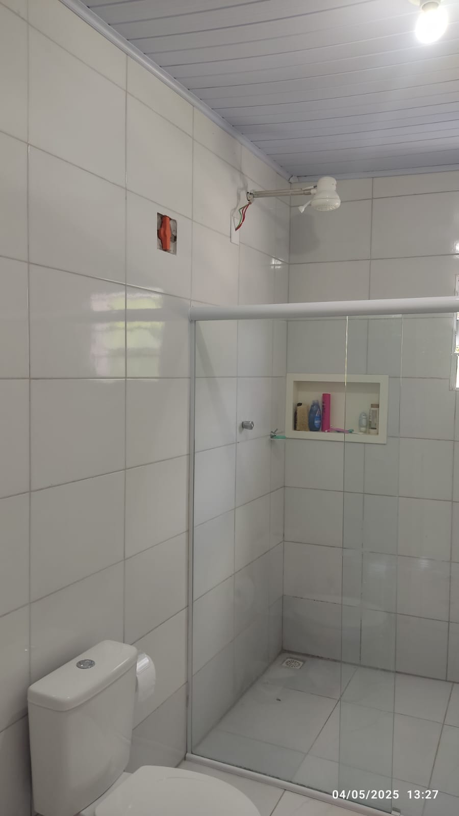 Casa a venda localizada no bairro Retiro em Arujá-SP!