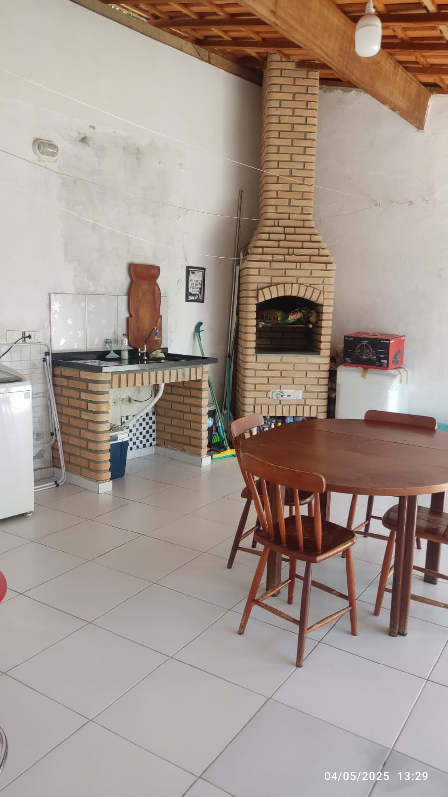 Casa a venda localizada no bairro Retiro em Arujá-SP!