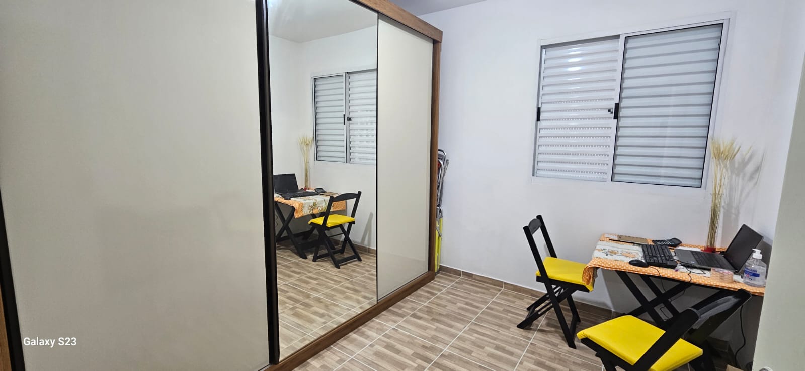 Apartamento com 2 quartos e 2 banheiros, 52m2 Portão - Arujá-SP