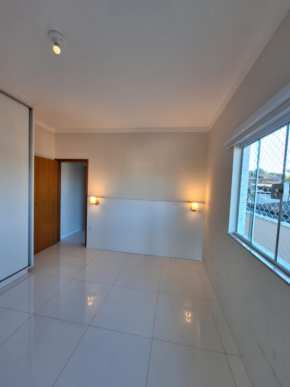 Casa com 3 quartos e 2 banheiros, 160m2 - Vila Riman - Arujá-SP