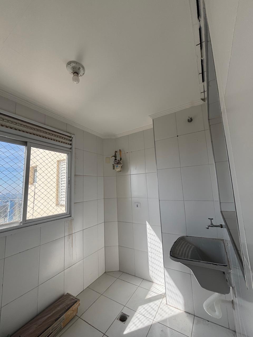 Apartamento com 3 quartos e 2 banheiros para locação, 98m2 - Jordanopolis - Arujá-SP