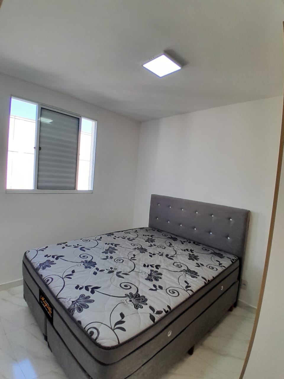 Apartamento com 2 quartos e 1 banheiro, 42m2 a venda ou locação Estância Guatambu - Itaquaquecetuba-SP