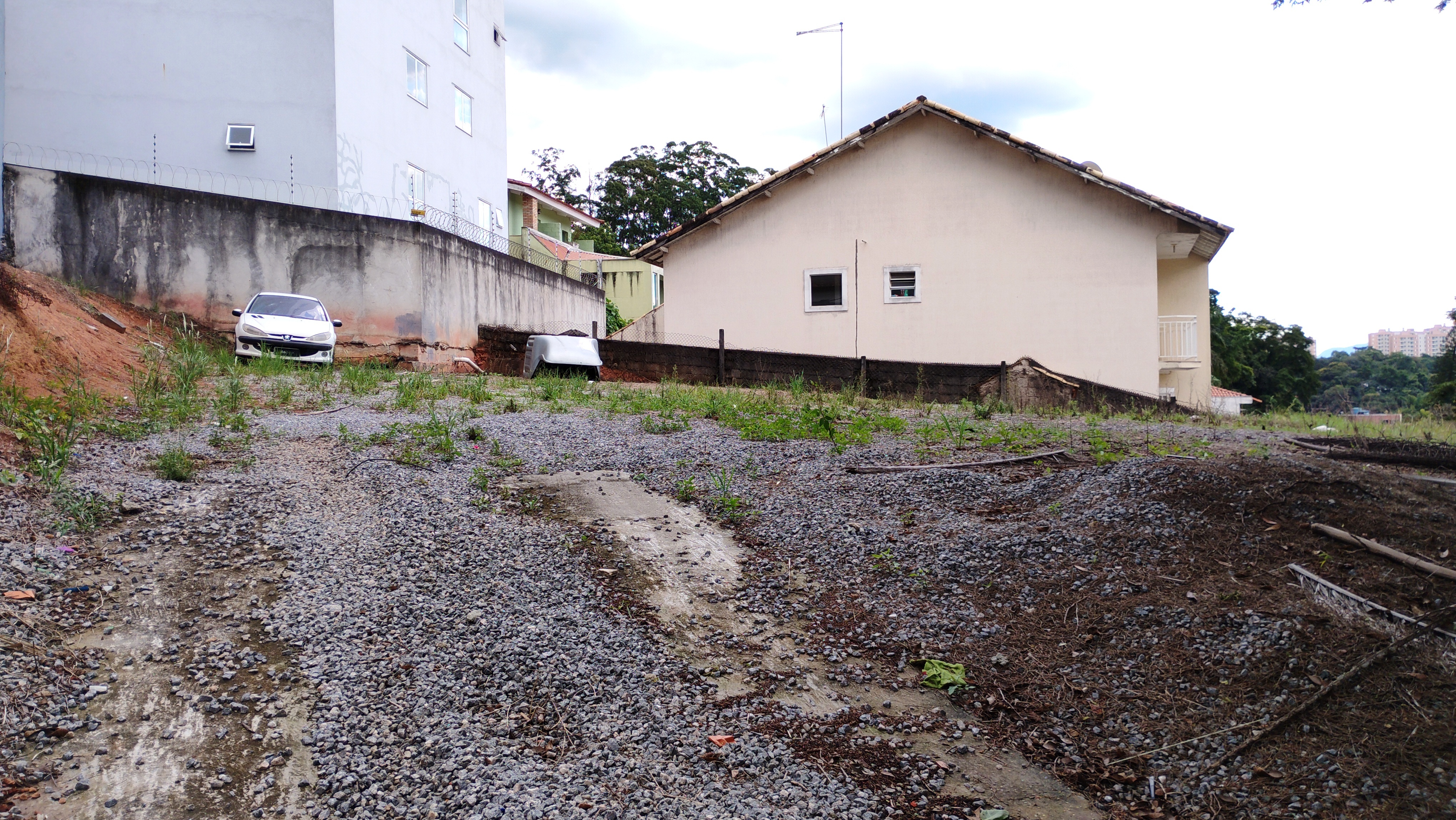 Terreno / Área - Venda