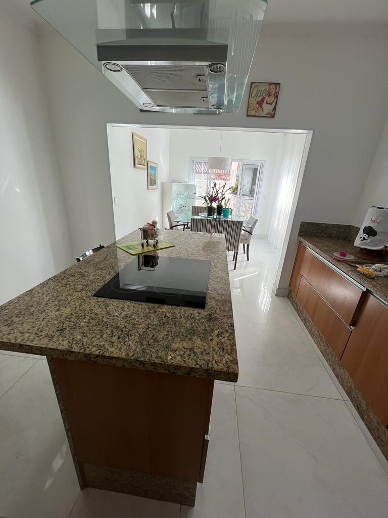 Casa a venda no condomínio residencial Arujá Ville em Arujá/SP!