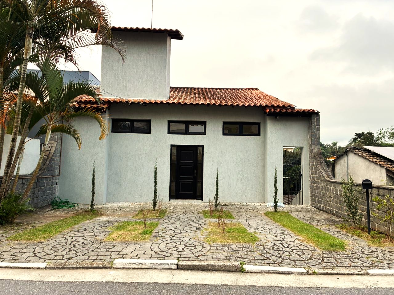 Casa em condomínio - Locação