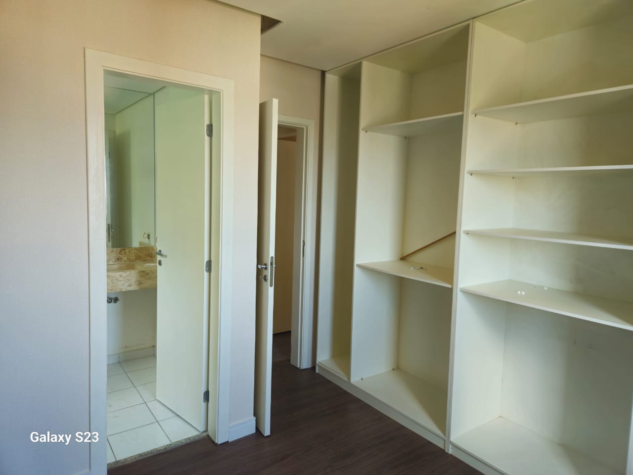 Apartamento mobiliado a venda ou locação localizado no condomínio Dolce Vita em Arujá-SP!