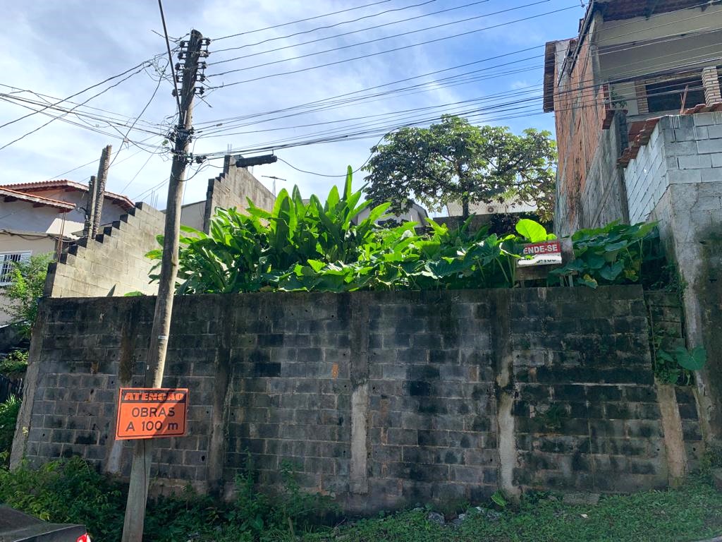 Terreno a venda localizado no bairro Nossa Senhora do carmo em Arujá-SP!