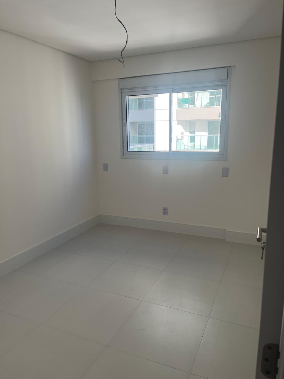 Apartamento PÉ NA AREIA em Home Club NOVO em Piçarras
