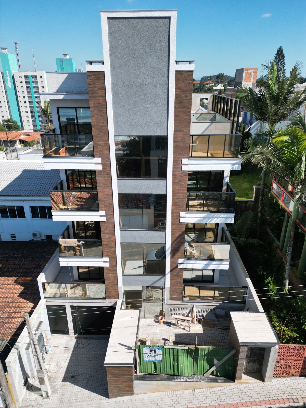 Apartamento com vista-mar no CENTRO de Barra Velha