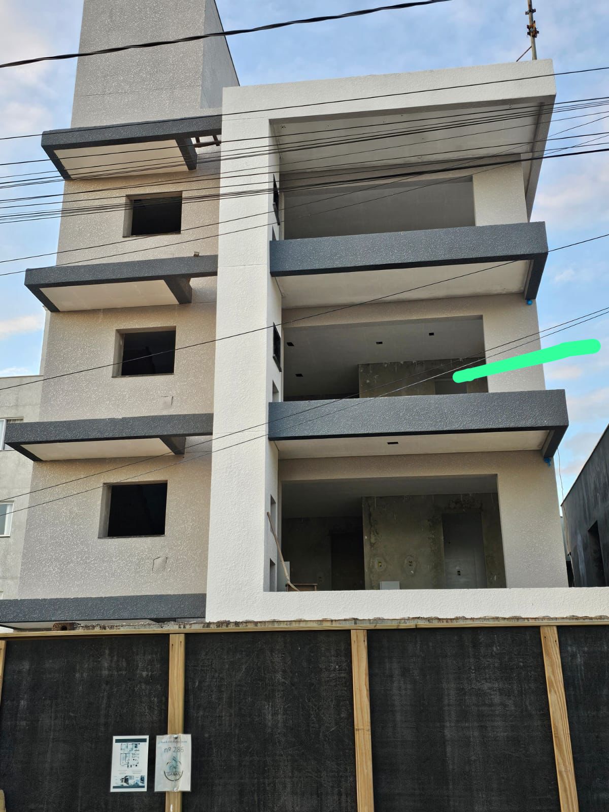 Apartamento a 400 m da praia no Itacolomi - Piçarras!