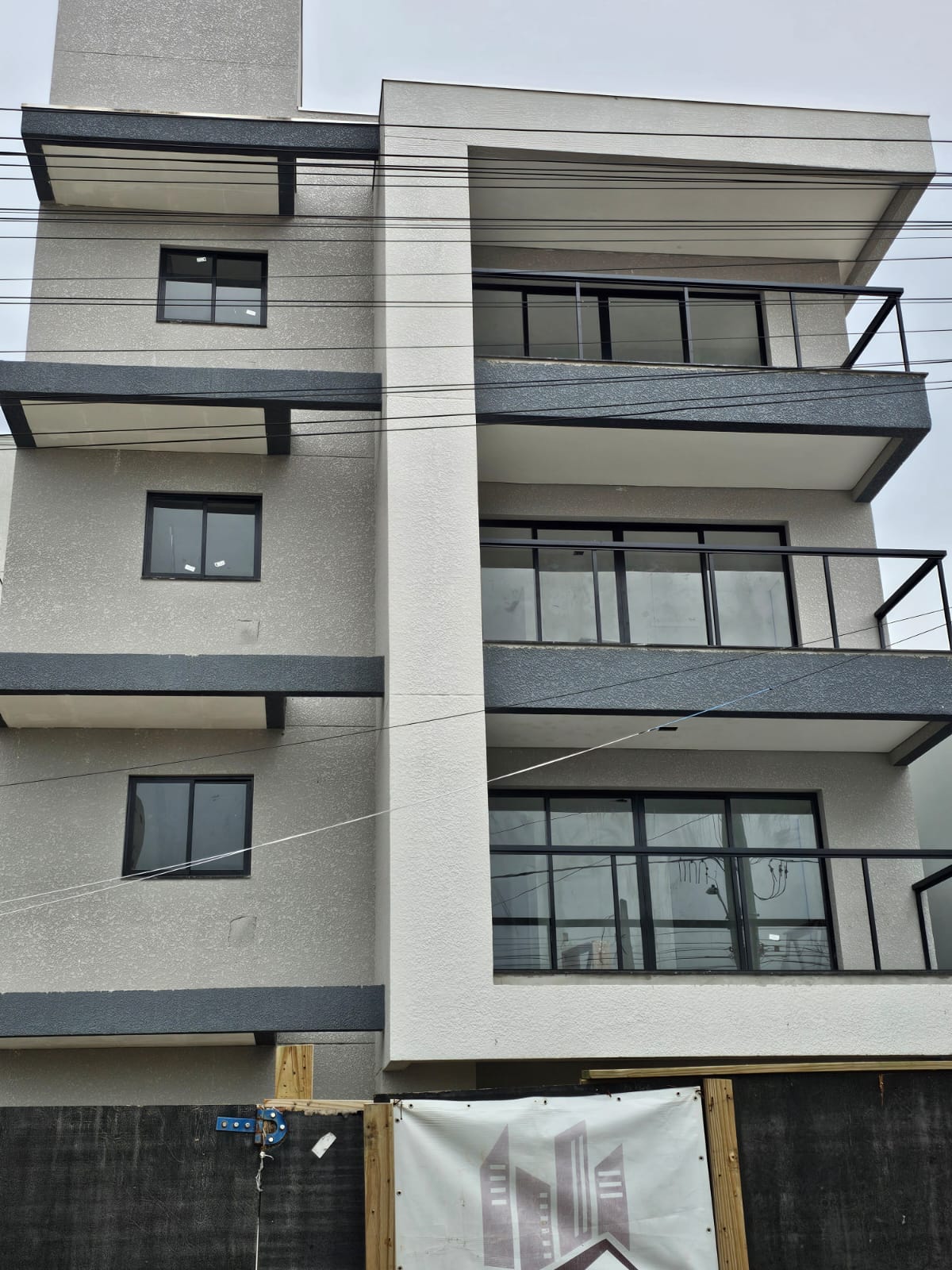 Apartamento a 400 m da praia no Itacolomi - Piçarras!
