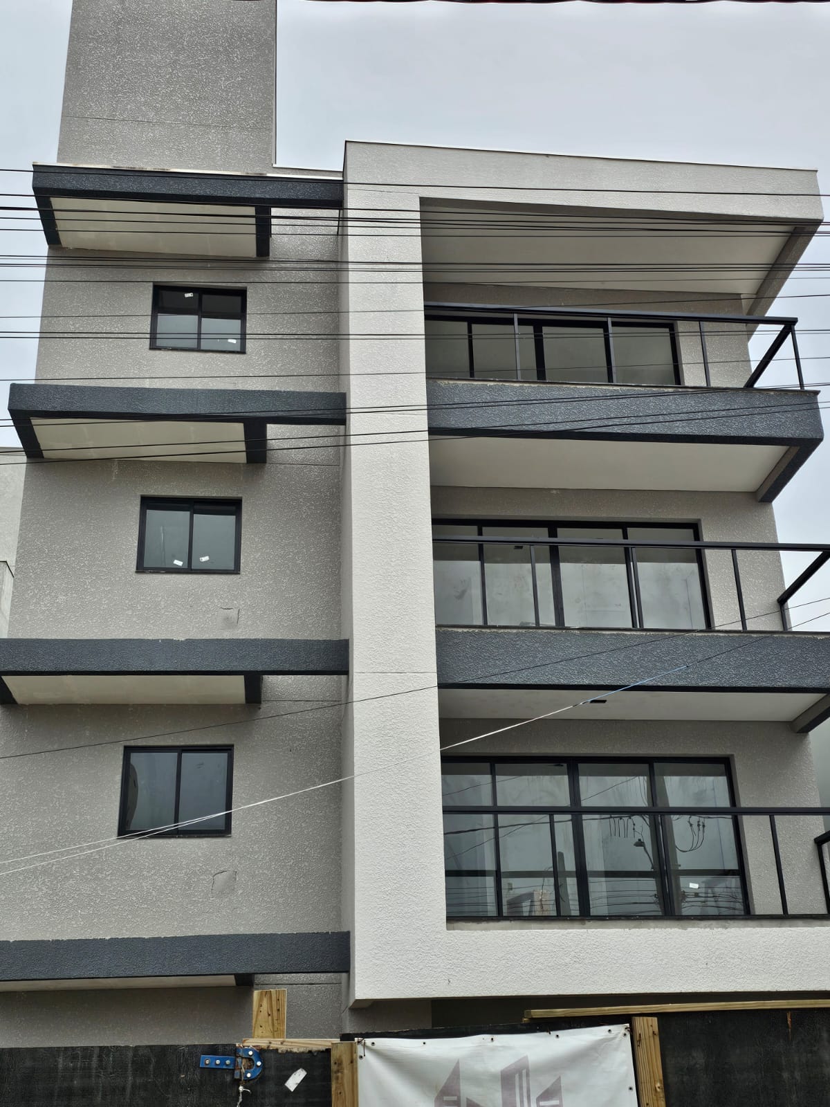 Apartamento a 400 m da praia no Itacolomi - Piçarras!