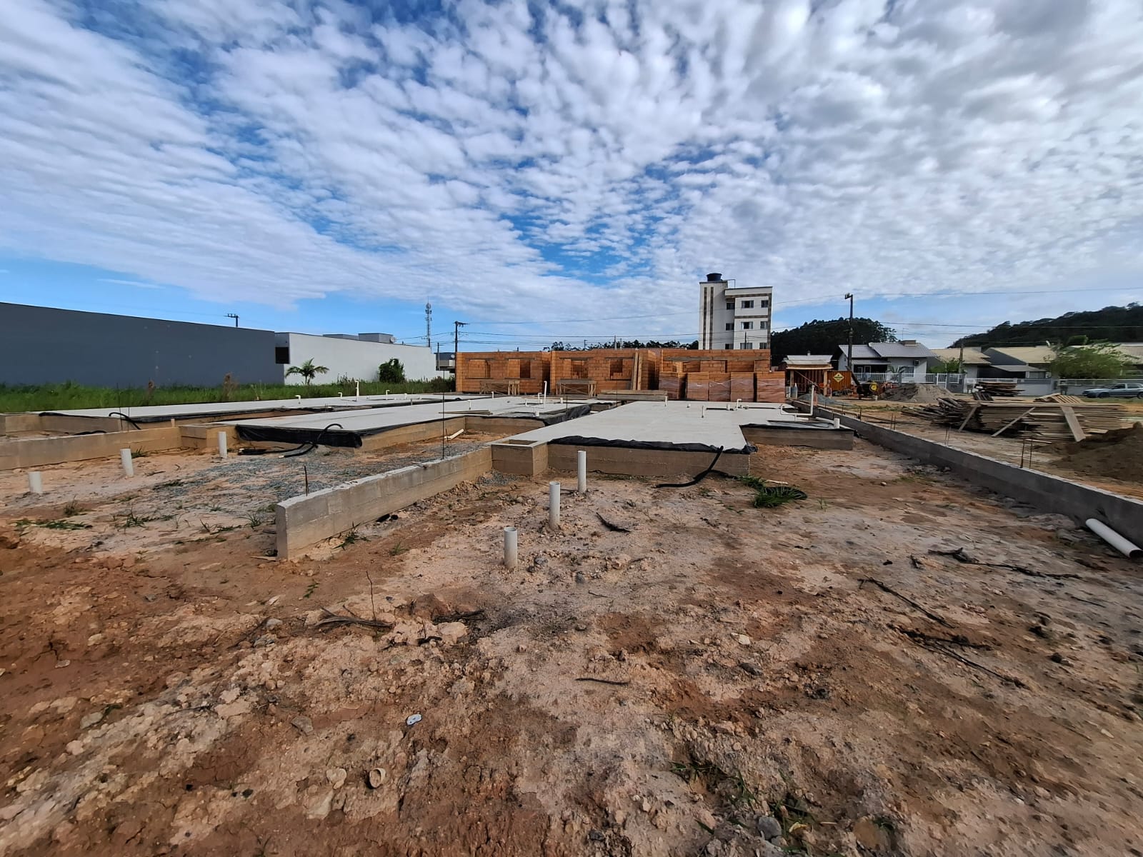 Casa espaçosa com ótimo aproveitamento do terreno - BARRA VELHA