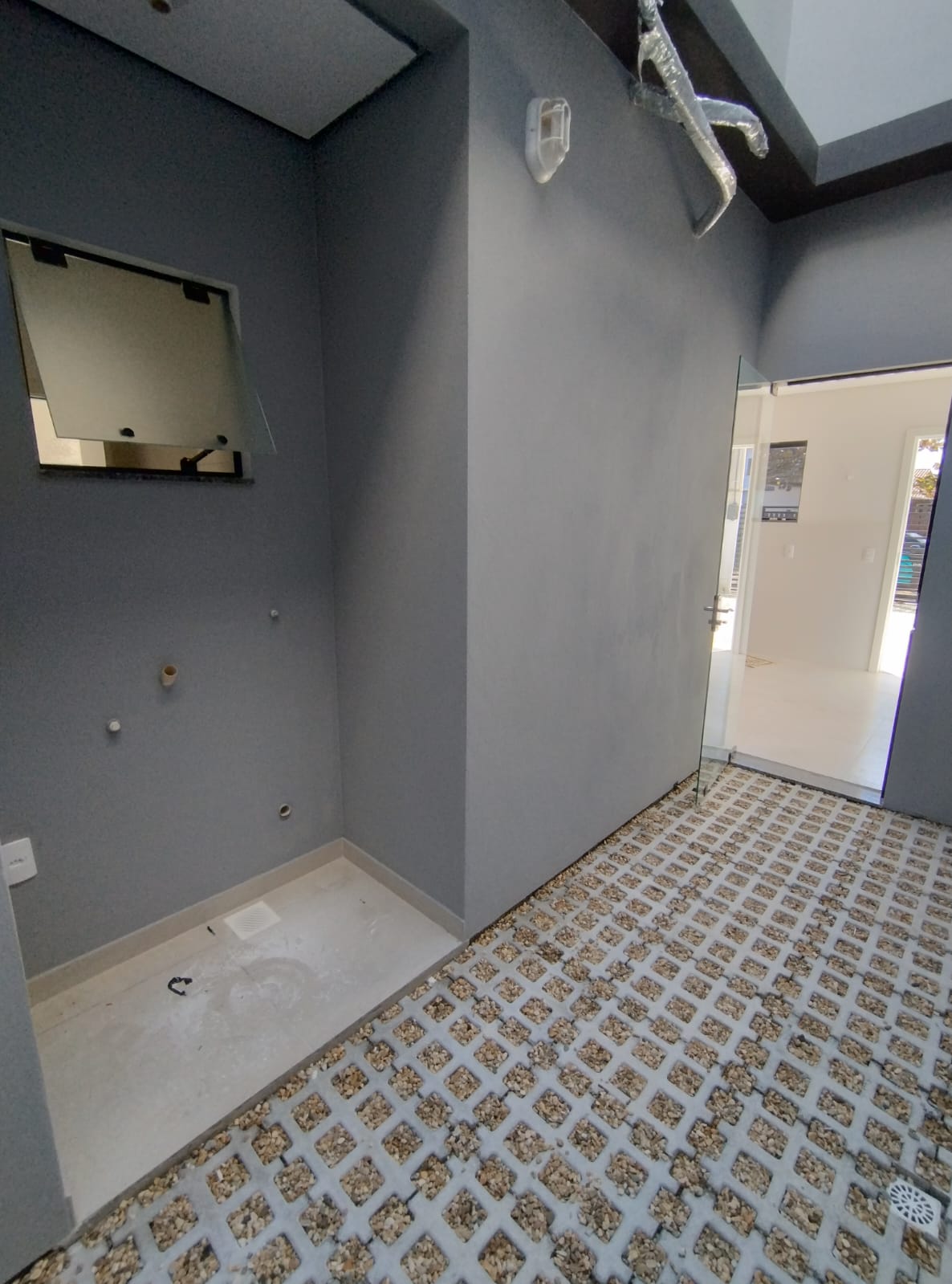 Apartamento EM ITAJUBA com 3 DORMITÓRIOS a 550 m da praia - VALOR PROMOCIONAL POR TEMPO LIMITADO