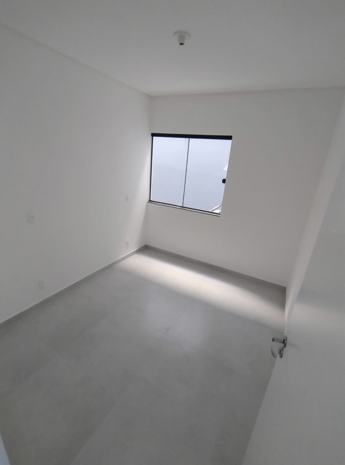 Apartamento EM ITAJUBA com 3 DORMITÓRIOS a 550 m da praia - VALOR PROMOCIONAL POR TEMPO LIMITADO