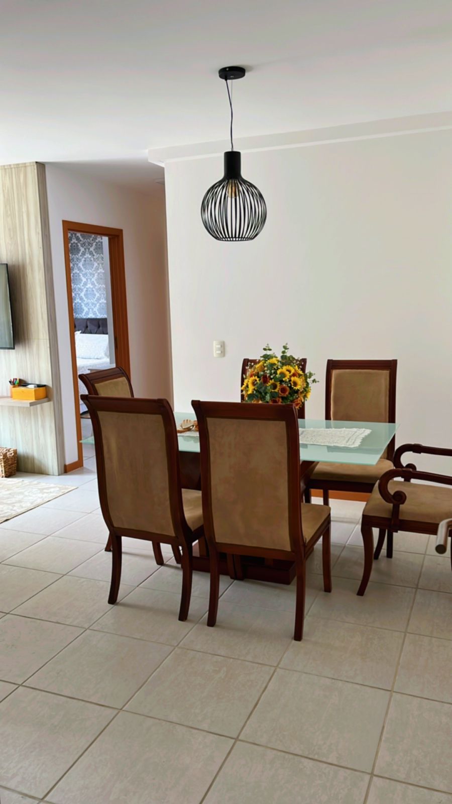 Apartamento 02 dormitórios mobiliado e com linda vista para o mar no Centro de Piçarras