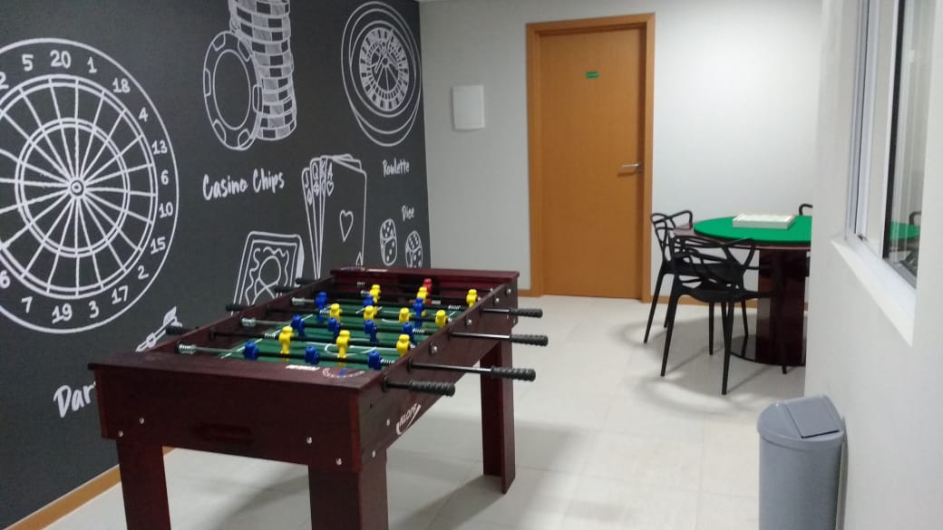 Apartamento 02 dormitórios mobiliado e com linda vista para o mar no Centro de Piçarras