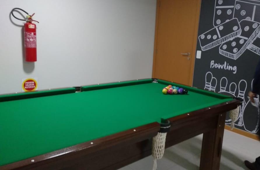 Apartamento 02 dormitórios mobiliado e com linda vista para o mar no Centro de Piçarras