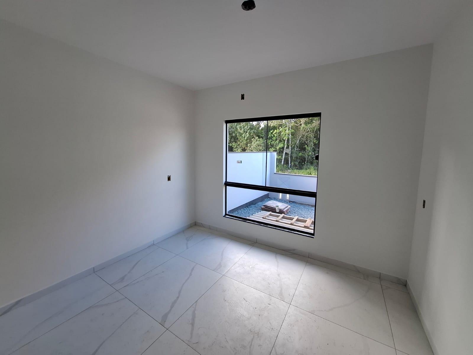 Casa na QUINTA DOS AÇORIANOS - OPORTUNIDADE