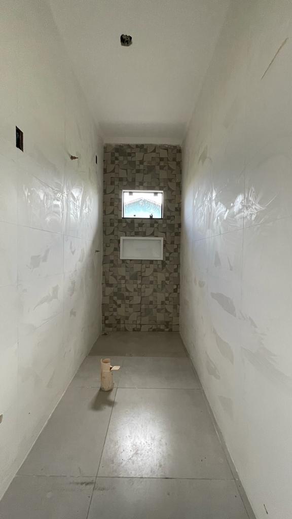 Casa Nova com Design Moderno, próximo ao Centro de Barra Velha!