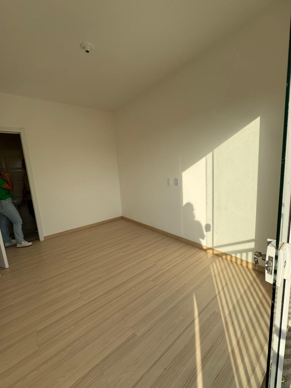 Sobrado NOVO com 02 suítes e piscina em Itajuba - EXCELENTE OPORTUNIDADE!