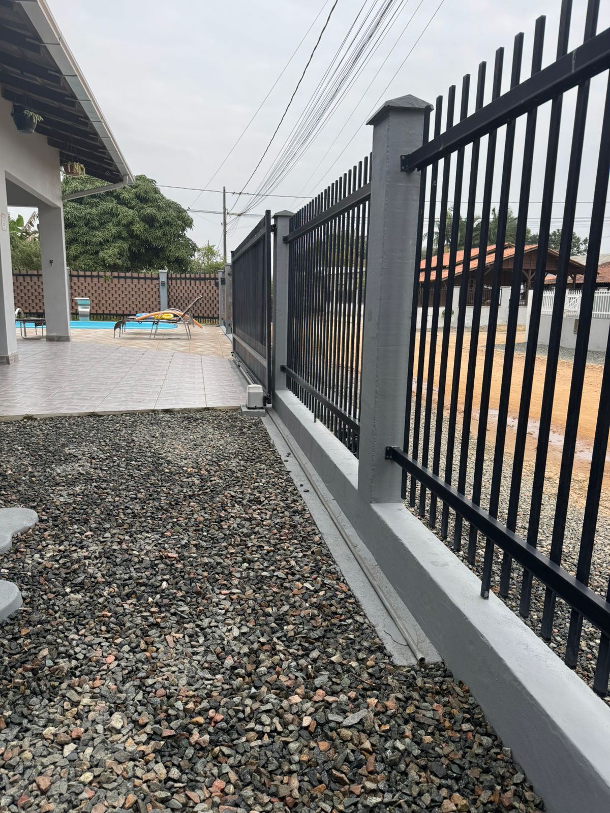 Casa com piscina a 700 m da praia em Itajuba - Averbada