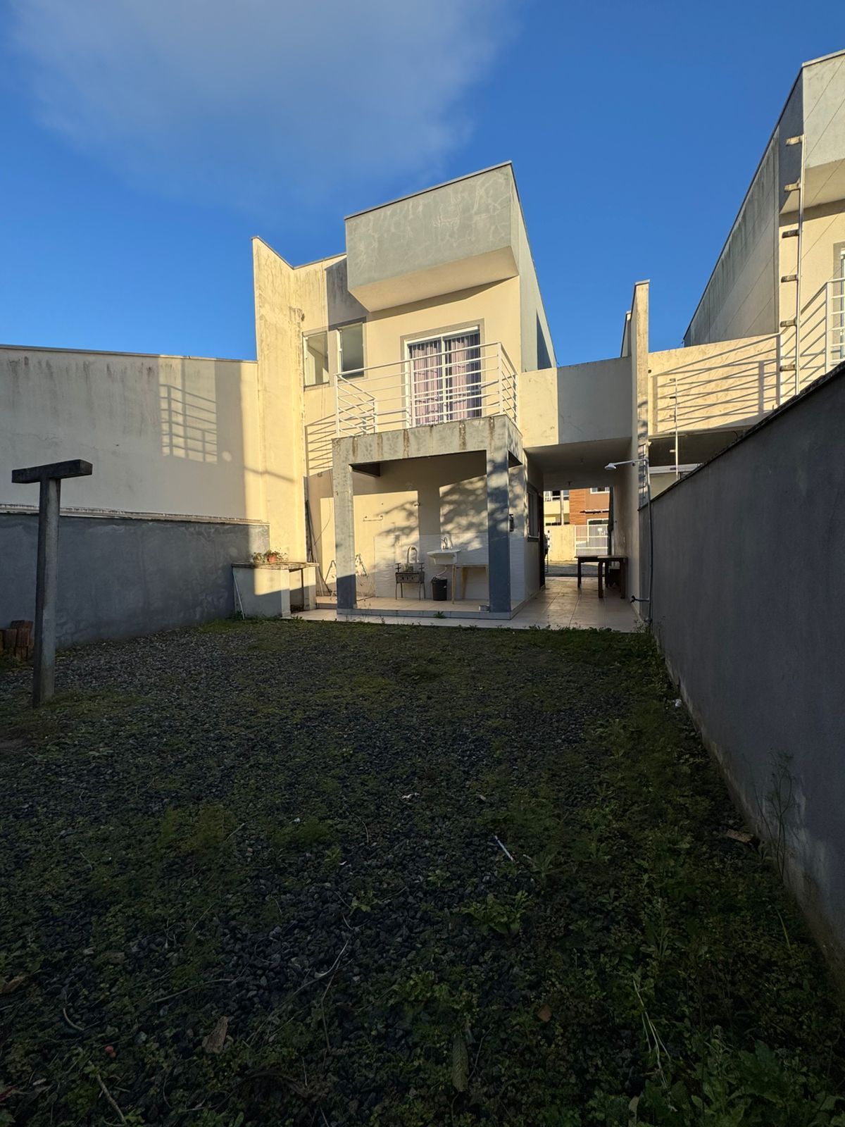 Sobrado mobiliado para locação em Itajuba