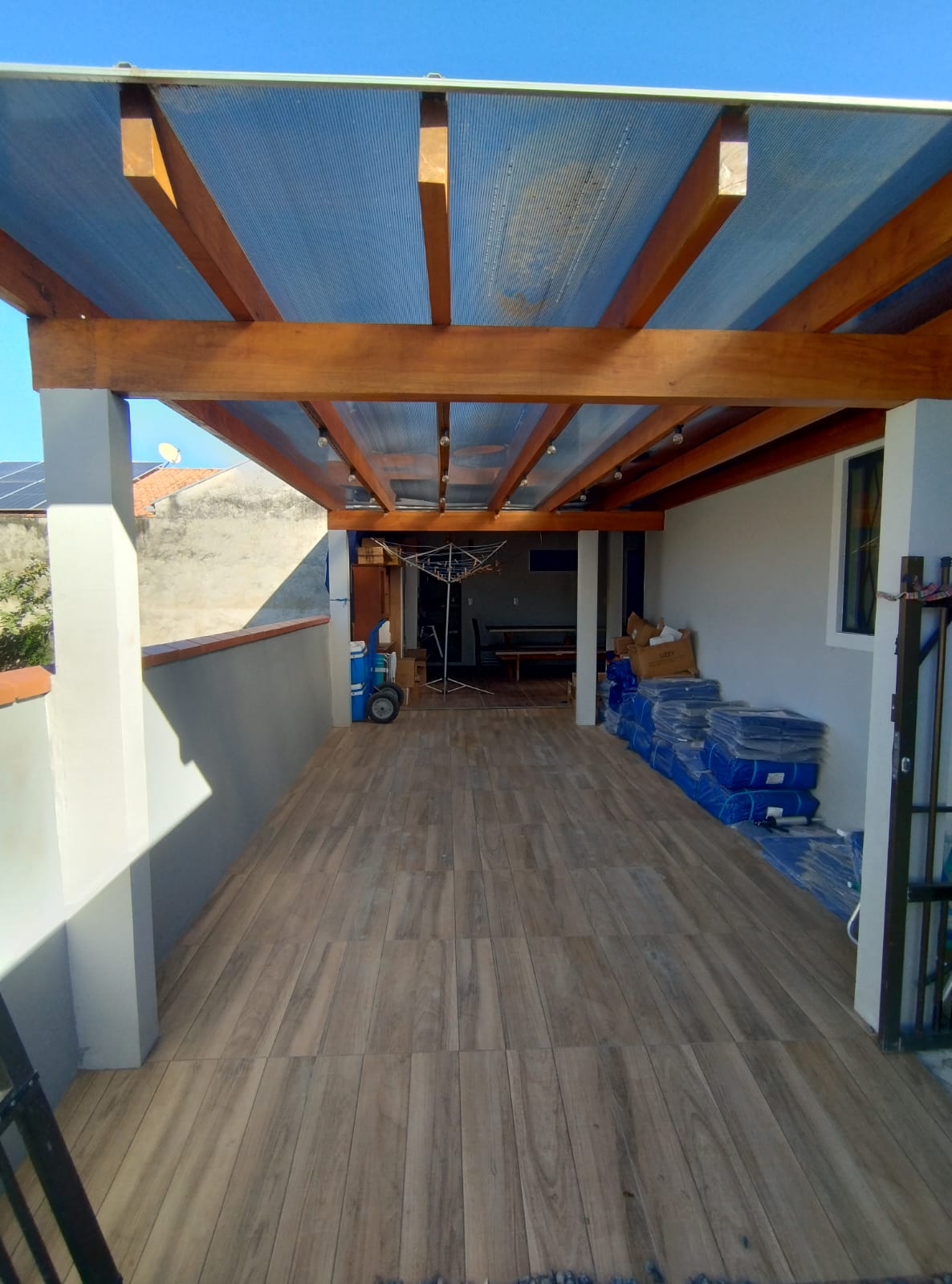 Casa grande com amplo terreno - Itajuba
