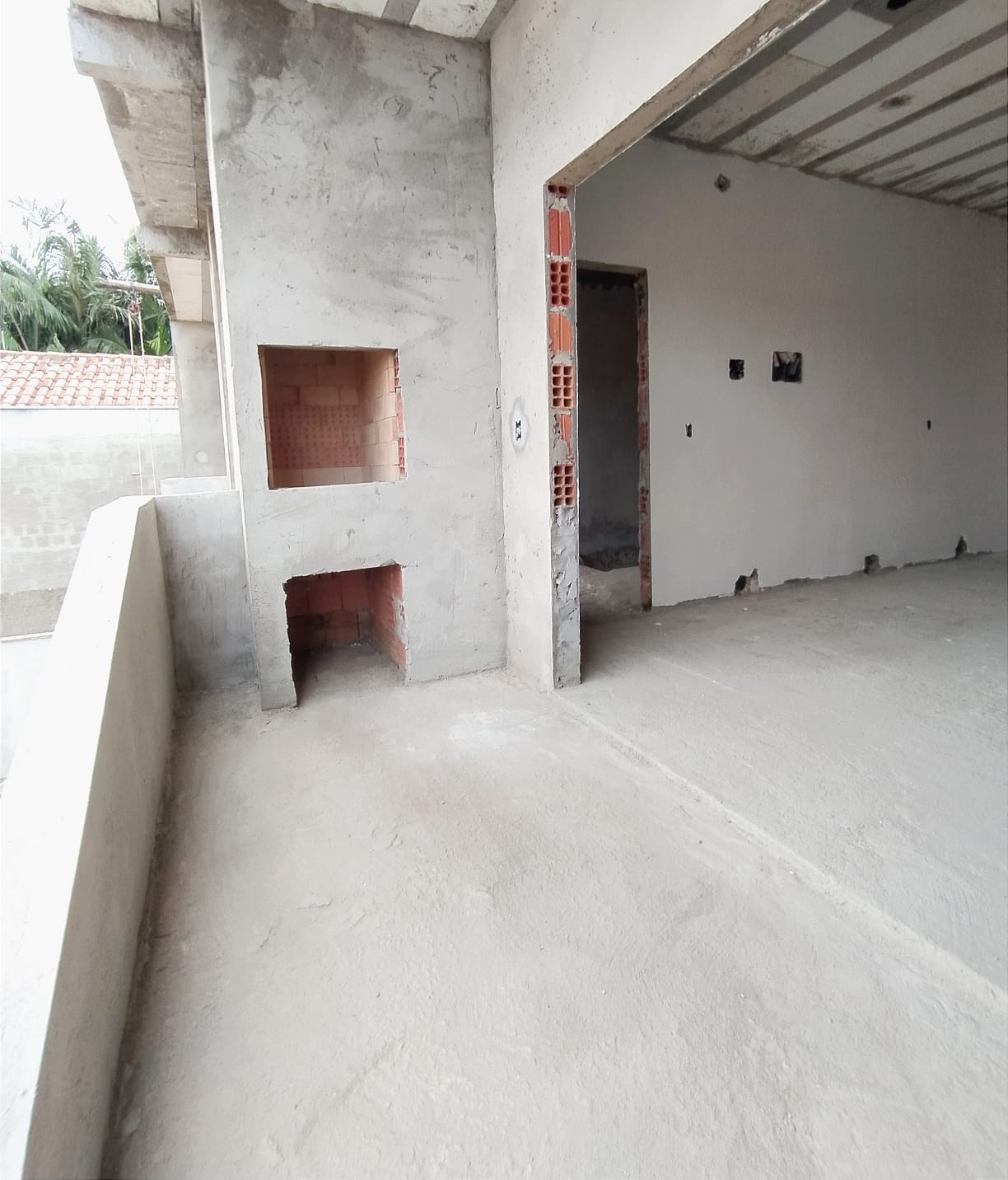 Apartamento térreo entre Itajuba e Piçarras - OPORTUNIDADE