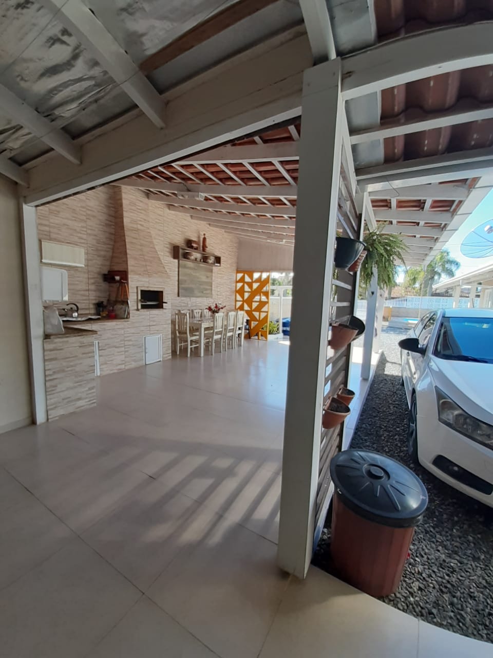 Casa de PRAIA com área de festa e PISCINA em Itajuba - Próx. ao MAR