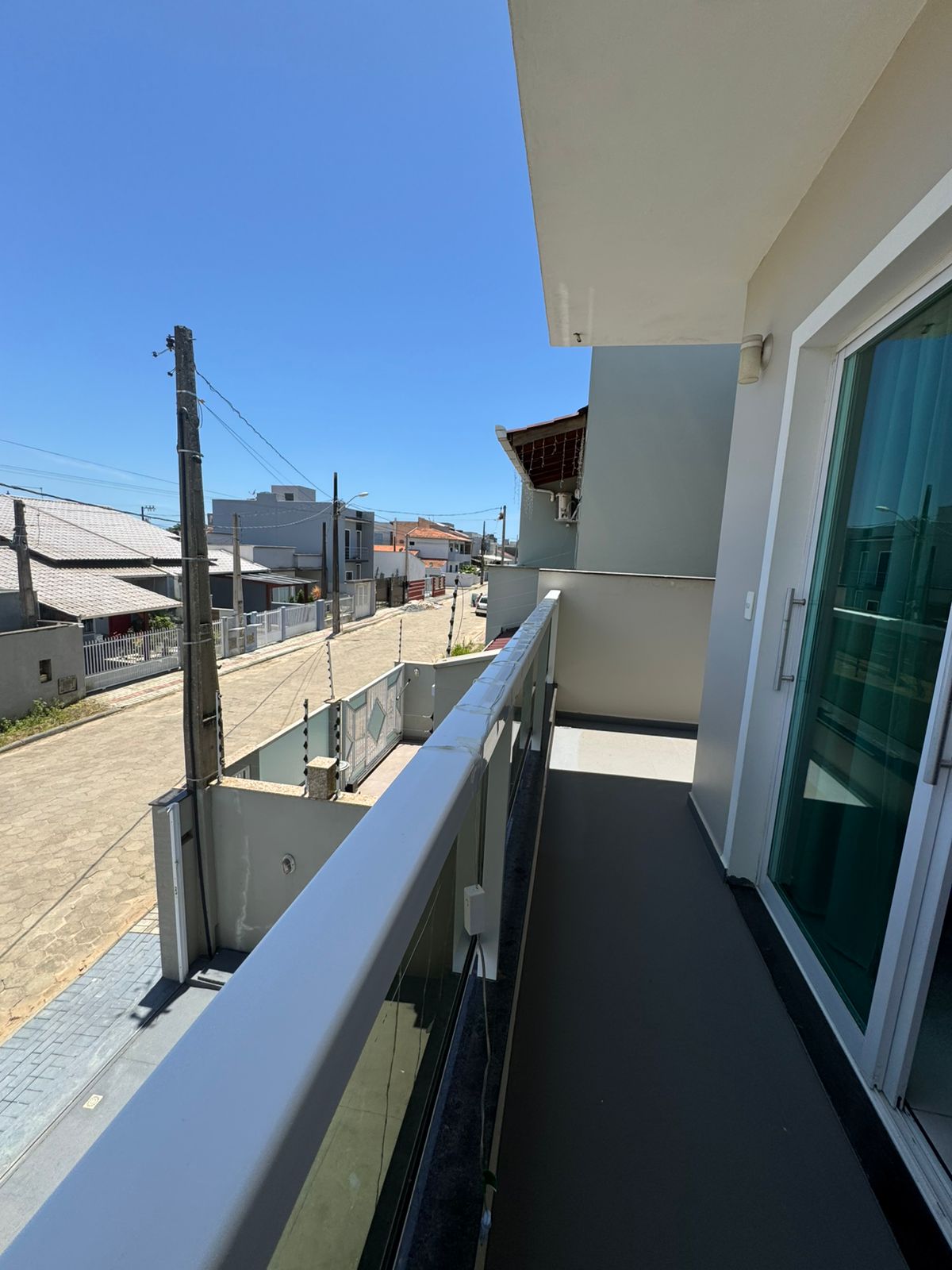 Sobrado Mobiliado com ótimo terreno a 600 m da praia!