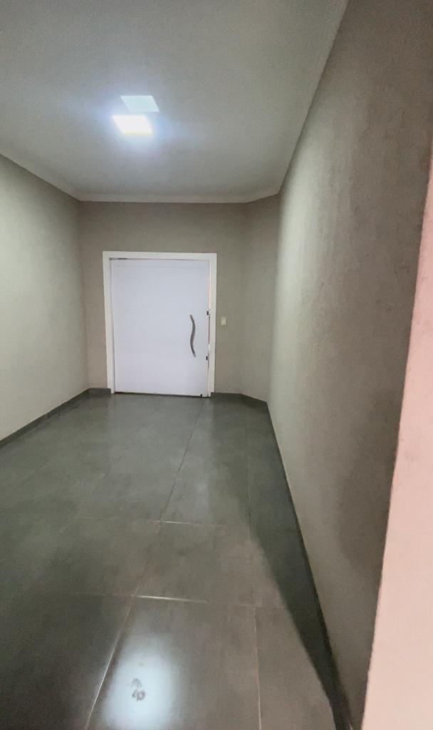 Casa à venda no Jardim Fonte Nova, oportunidade de adquirir seu imóvel do sonhos.